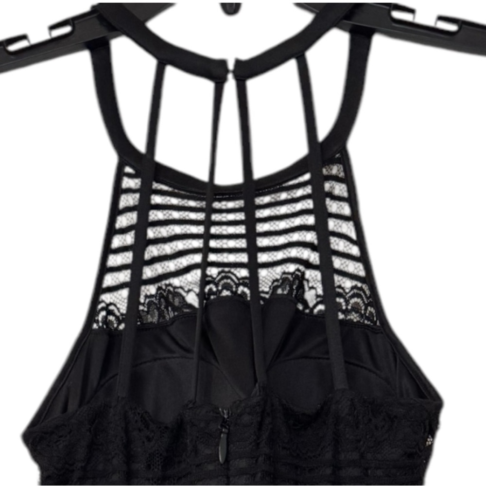 BNWT Guess Black Lace Midi Dress, Size 4, Black - Picture 7 of 7